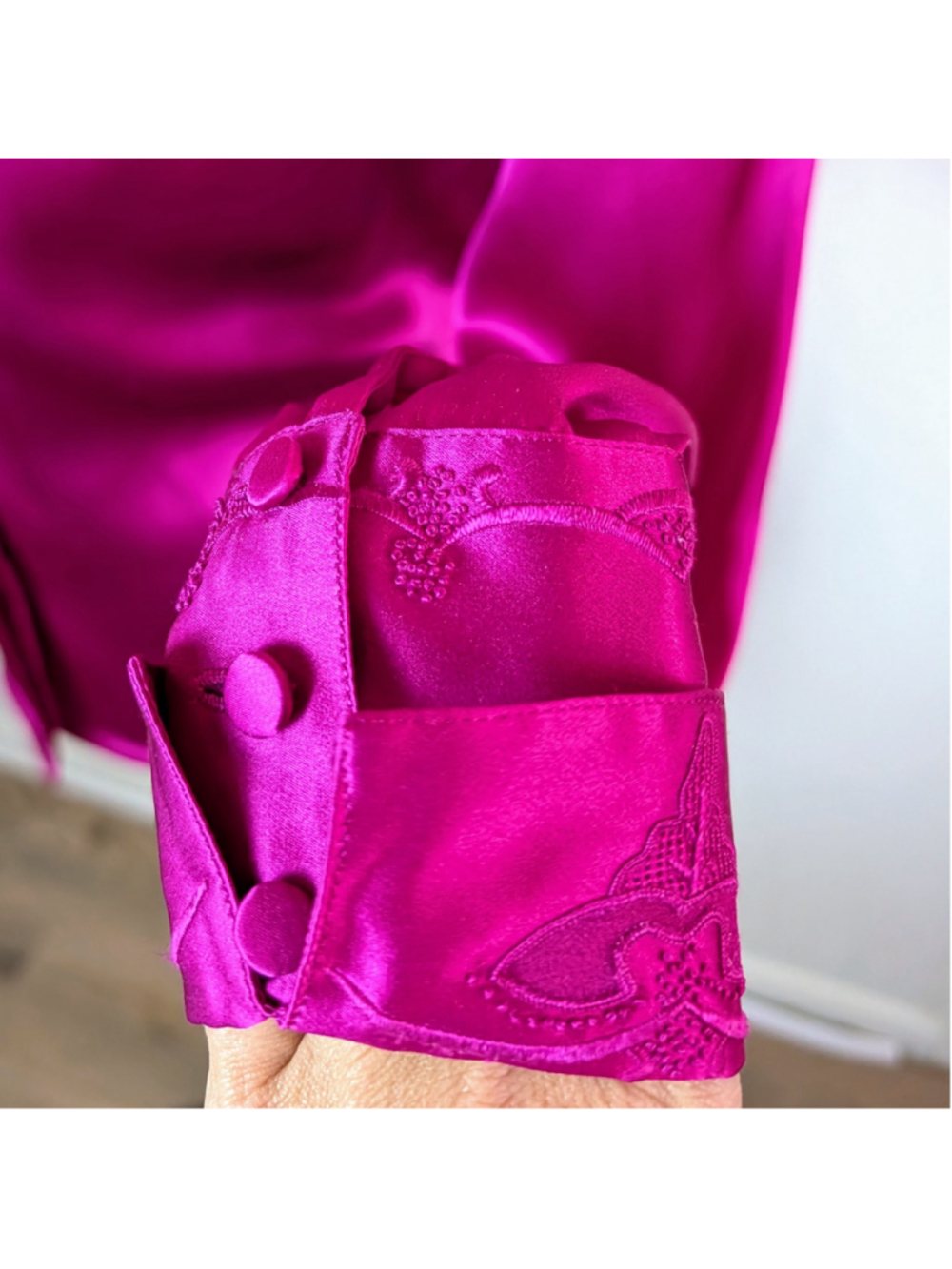 Vintage 100% Silk Fuchsia Western Blouse Size 8 Embroidered Hidden Placket Glam - Picture 7 of 16